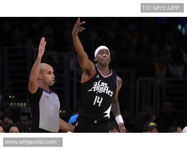 快船队惨败开拓者,遭遇两连败:球队面临考验,未来走向何方?